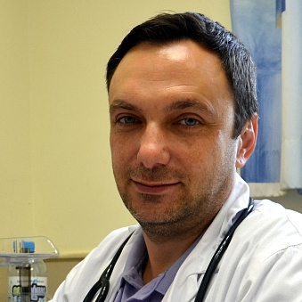 Доктор Заев Виктор